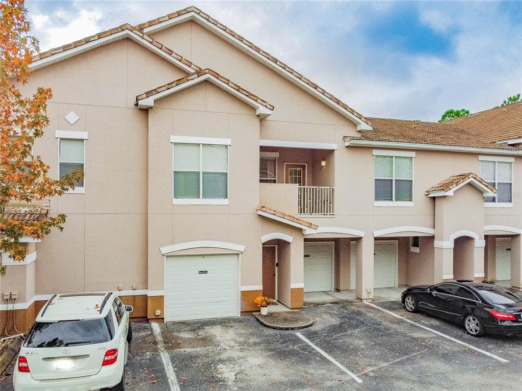 18012 VILLA CREEK DRIVE