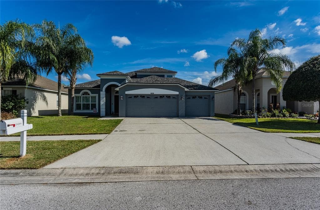 18208 CYPRESS HAVEN DRIVE TAMPA, FL 33647