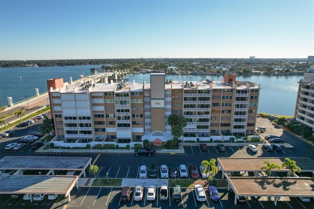 500 TREASURE ISLAND CAUSEWAY UNIT 101 TREASURE ISLAND, FL 33706