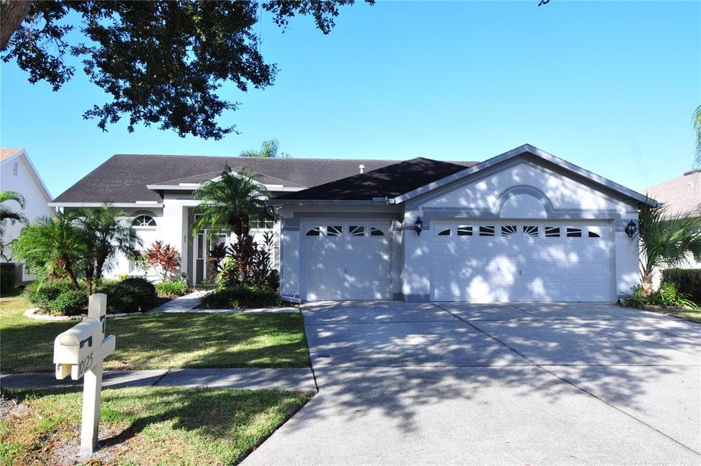 10125 WHISPER POINTE DRIVE