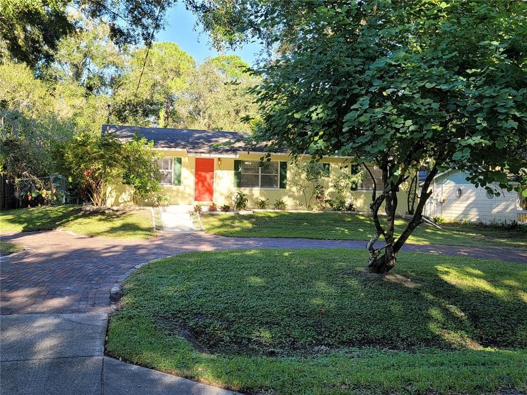 3081 DUANE AVENUE OLDSMAR, FL 34677