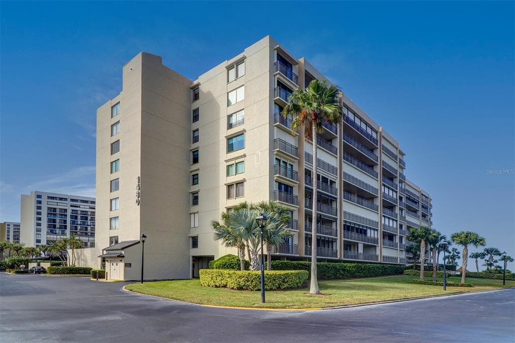 1430 GULF BOULEVARD UNIT 711 CLEARWATER, FL 33767
