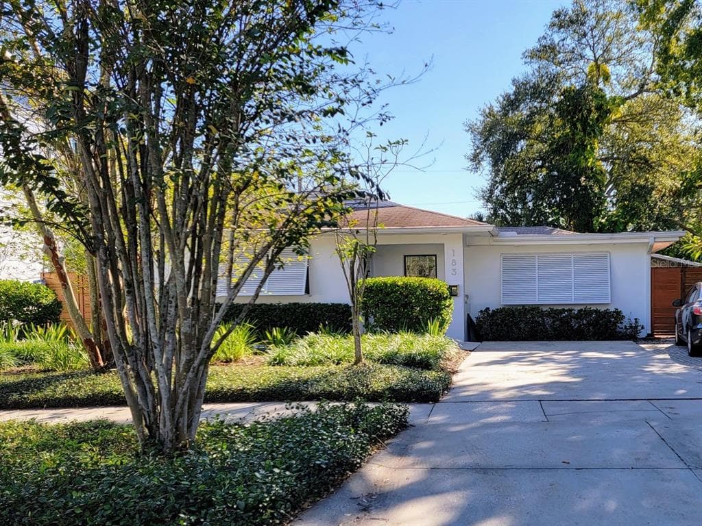 183 BALTIC CIRCLE TAMPA, FL 33606