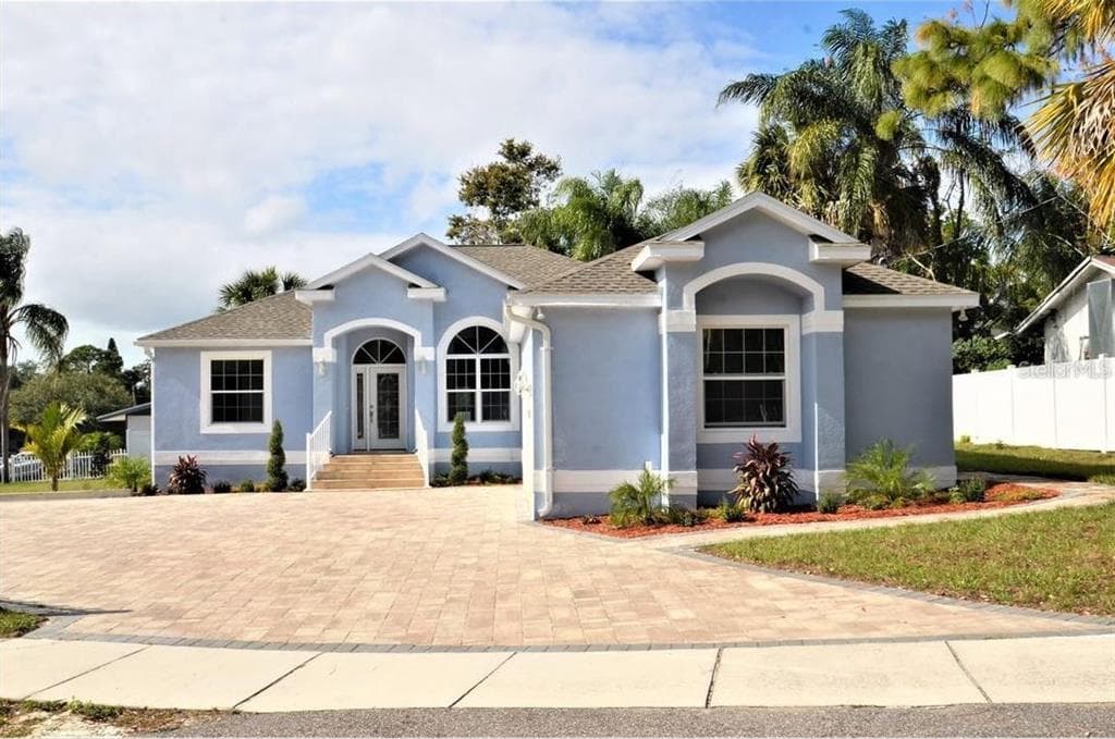 989 14TH AVENUE S SAFETY HARBOR, FL 34695