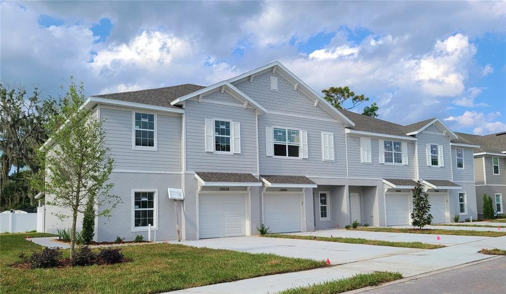 10942 QUICKWATER COURT RIVERVIEW, FL 33569