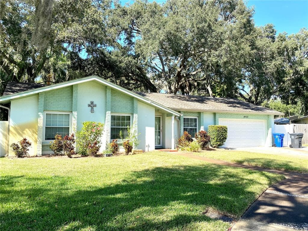14610 BRENTWOOD LANE