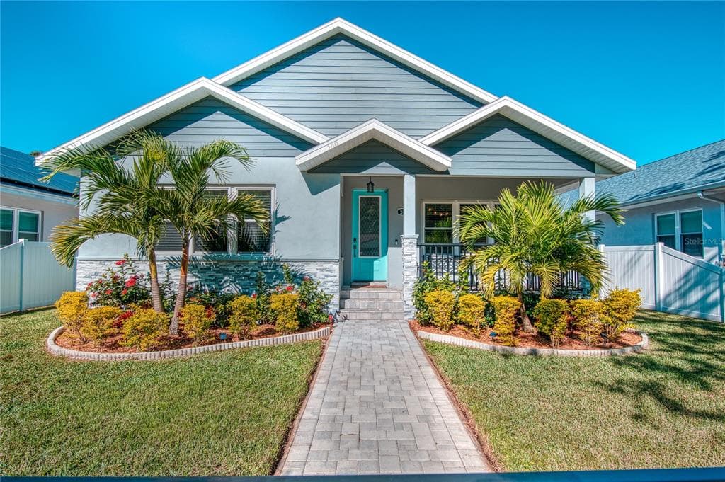 5705 TANGERINE AVENUE S GULFPORT, FL 33707