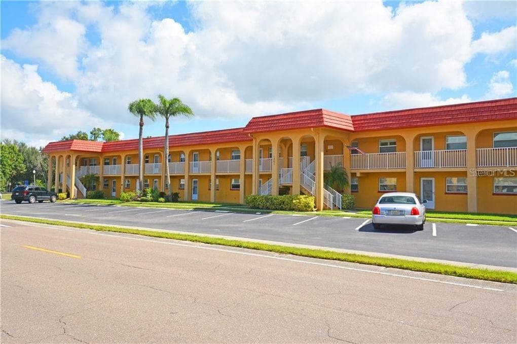 1301 S HERCULES AVENUE UNIT 11 CLEARWATER, FL 33764