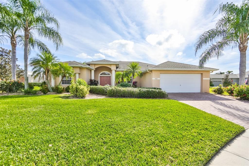 905 VISTA VERDE LANE RUSKIN, FL 33573