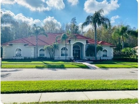 5416 AVENUE SIMONE LUTZ, FL 33558