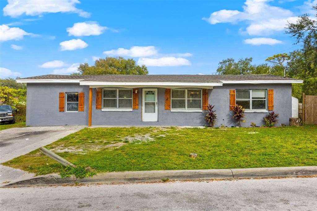 3708 E SEWARD STREET TAMPA, FL 33604