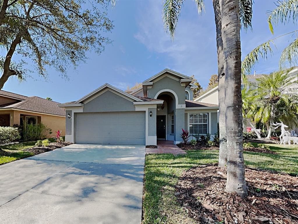10226 WOODFORD BRIDGE STREET TAMPA, FL 33626