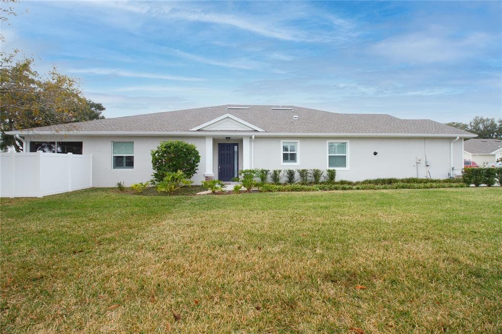 1529 HIGHLAND PARK DRIVE