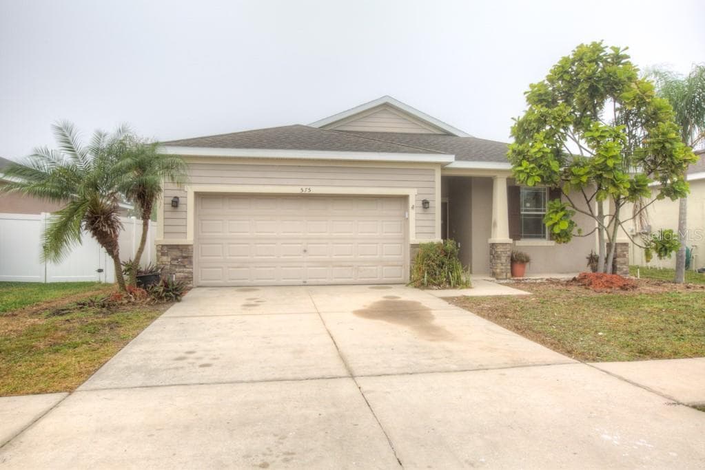 575 VISTA RIDGE DRIVE RUSKIN, FL 33570