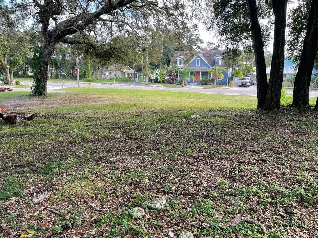 3018 N TAMPA STREET TAMPA, FL 33603