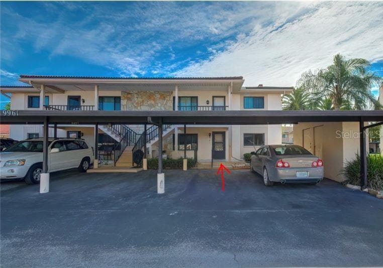 9961 EAGLES POINT CIRCLE UNIT B,  no2 PORT RICHEY, FL 34668
