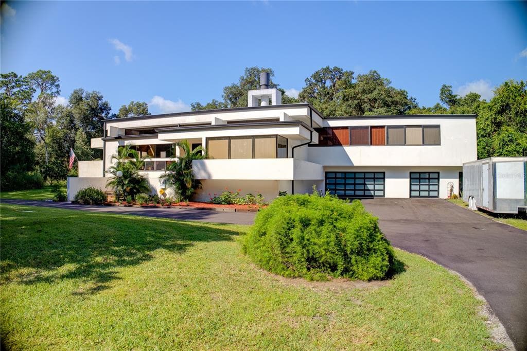 2816 PEMBERTON CREEK DRIVE SEFFNER, FL 33584