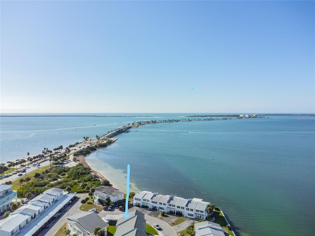 2631 ST JOSEPHS DRIVE W UNIT 101 DUNEDIN, FL 34698