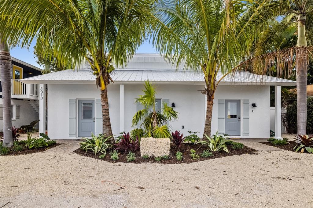 3010 GULF DRIVE