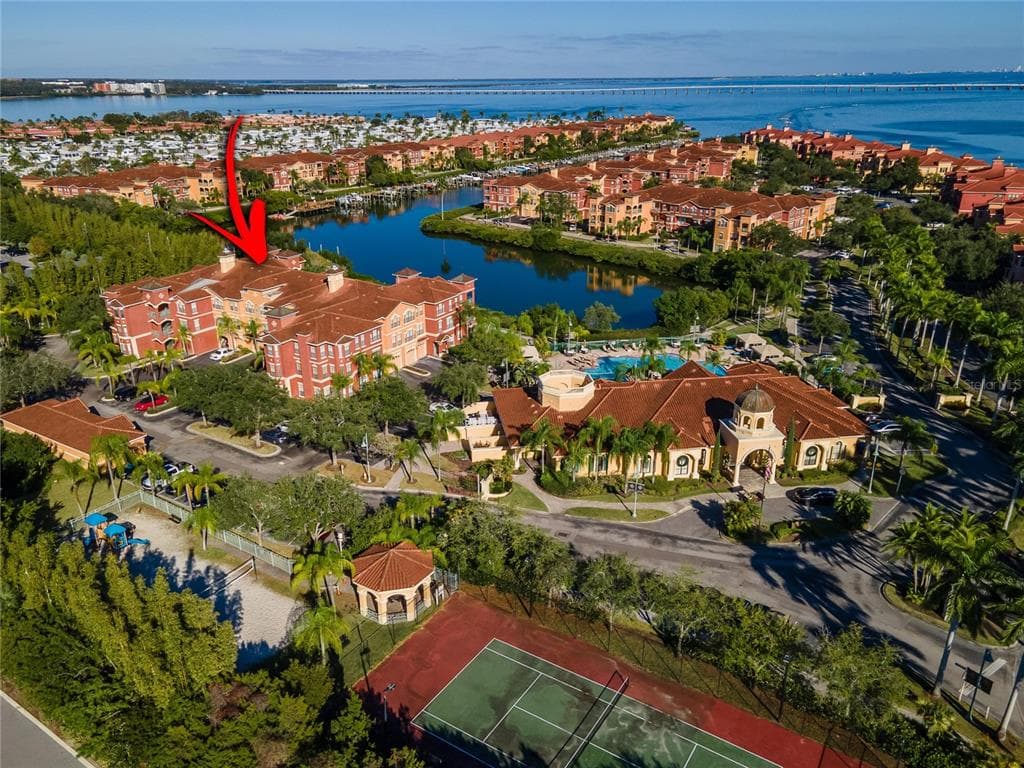 2709 VIA CIPRIANI UNIT 514A CLEARWATER, FL 33764