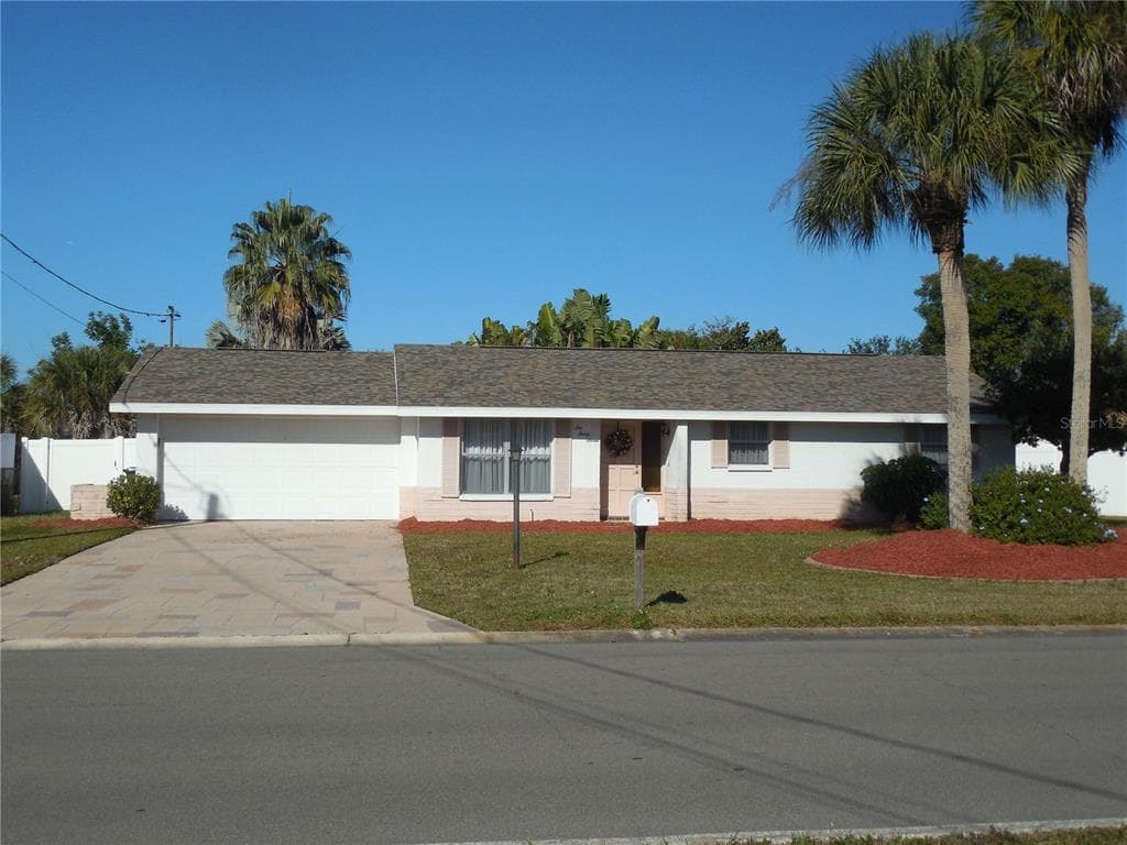637 GOLF AND SEA BOULEVARD APOLLO BEACH, FL 33572