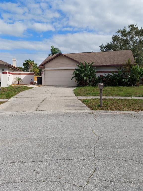 6923 SILVERMILL DRIVE TAMPA, FL 33635