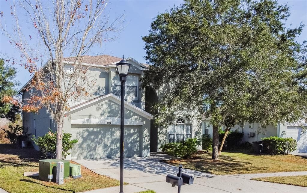 9306 BLACK THORN LOOP LAND O LAKES, FL 34638