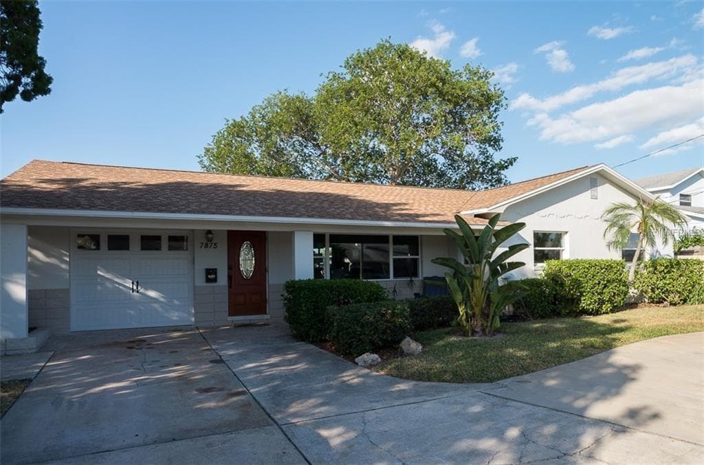 7875 2ND AVENUE S ST PETERSBURG, FL 33707