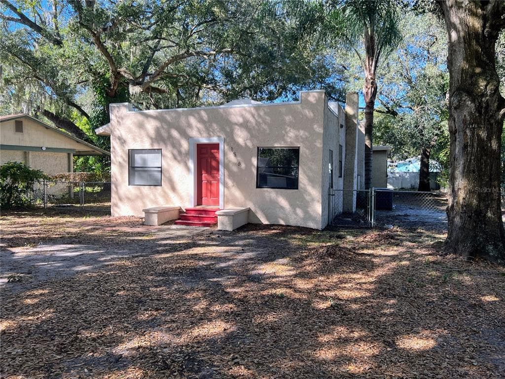 1516 E ELM ROAD LAKELAND, FL 33801