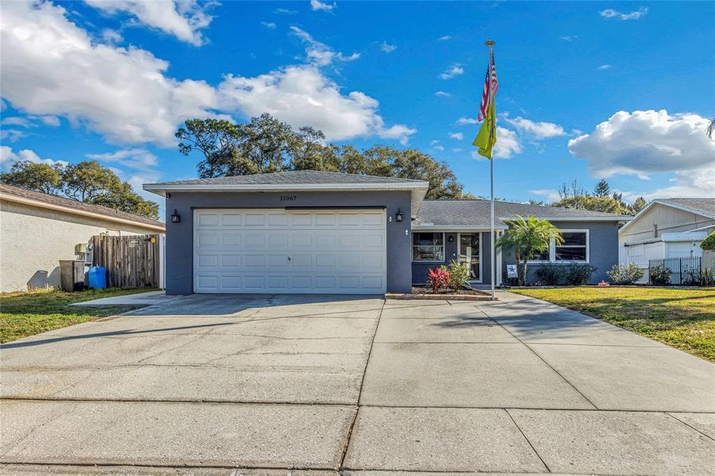 11067 LONGHILL DRIVE N PINELLAS PARK, FL 33782