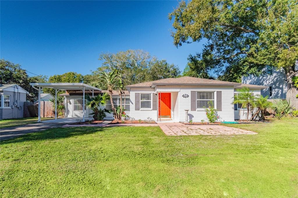 6213 S KELLY ROAD
