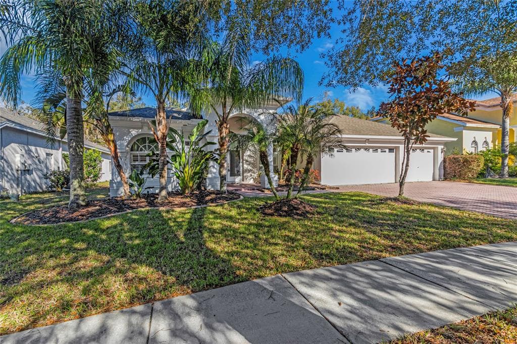 5012 ASHINGTON LANDING DRIVE TAMPA, FL 33647