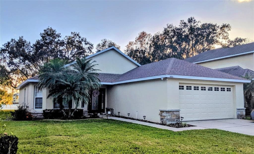 6650 LAKE CLARK DRIVE LAKELAND, FL 33813