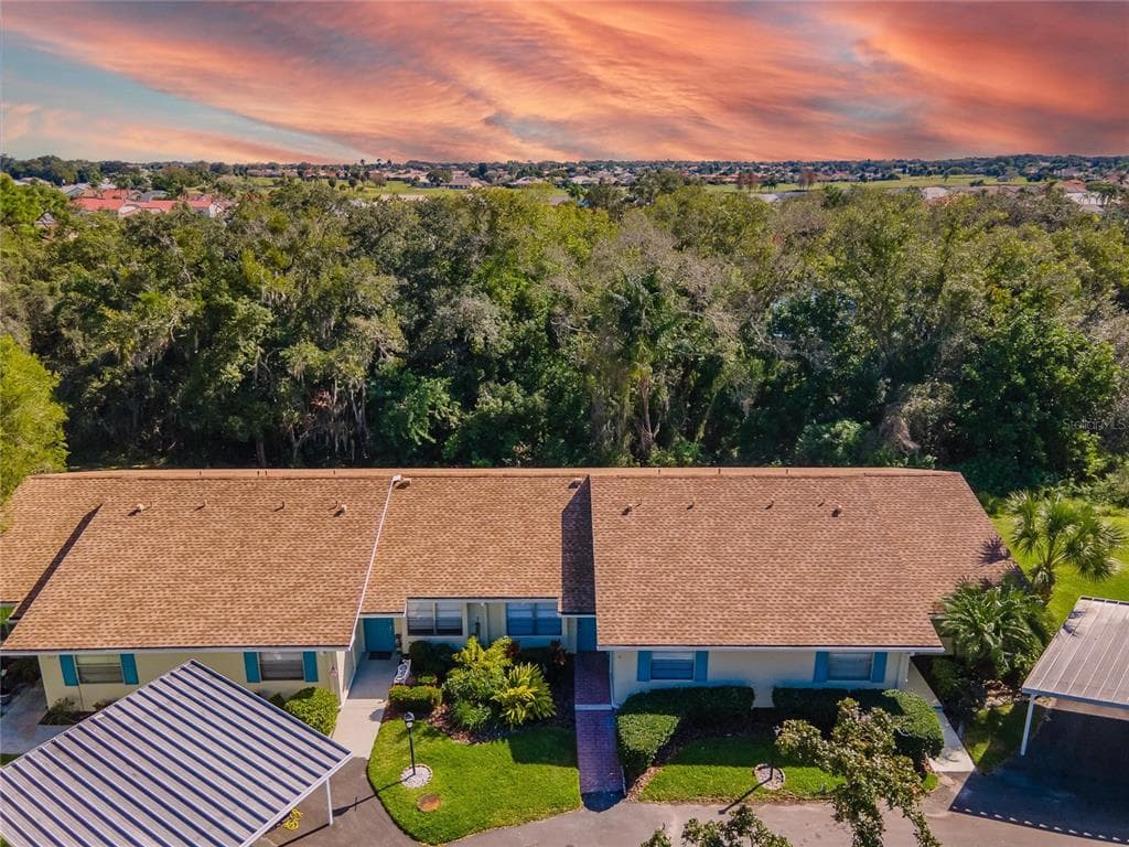 406 LAKE POINT COURT UNIT 6-B SUN CITY CENTER, FL 33573