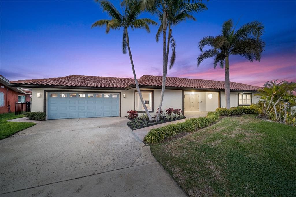 740 126TH AVENUE TREASURE ISLAND, FL 33706