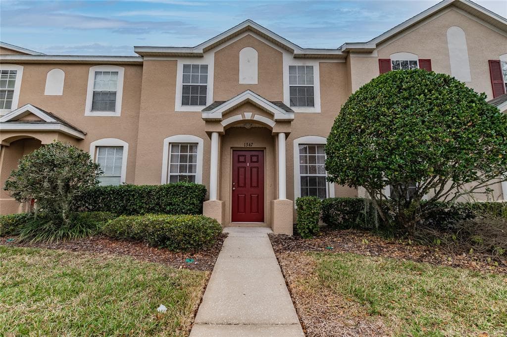 1347 LYONSHIRE DRIVE WESLEY CHAPEL, FL 33543