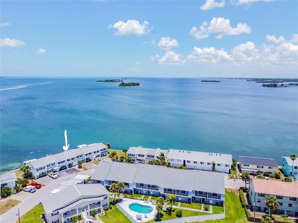 2630 ST JOSEPHS DRIVE W DUNEDIN, FL 34698