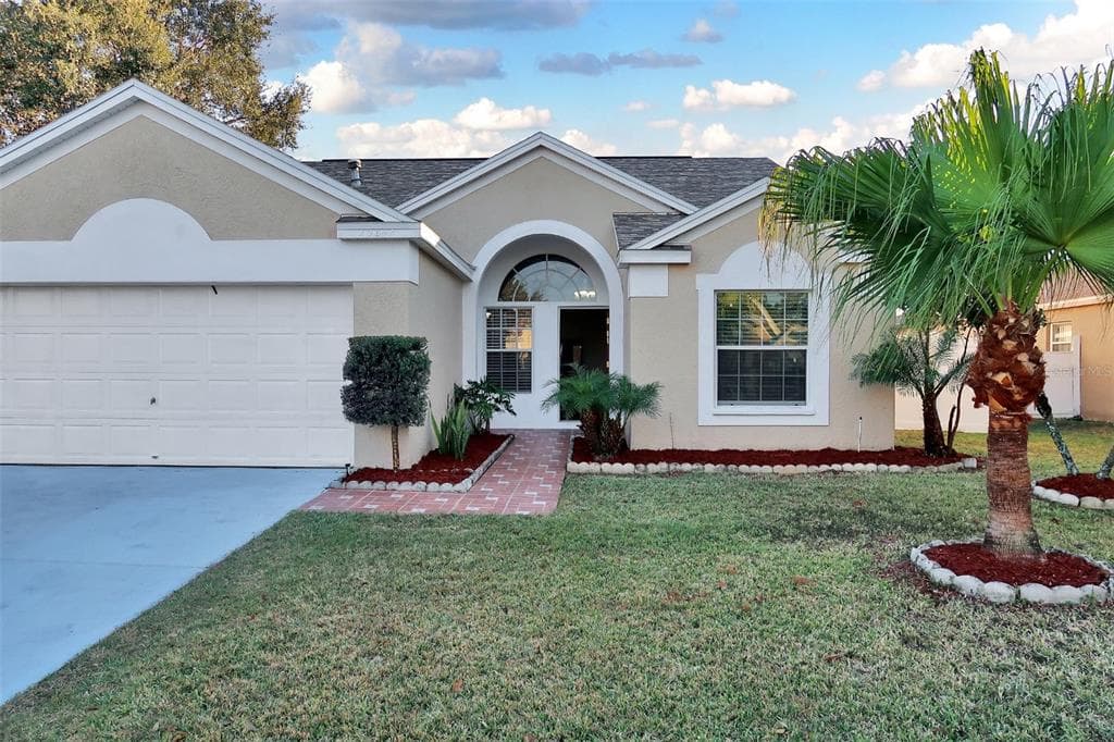 29842 MORNINGMIST DRIVE WESLEY CHAPEL, FL 33543