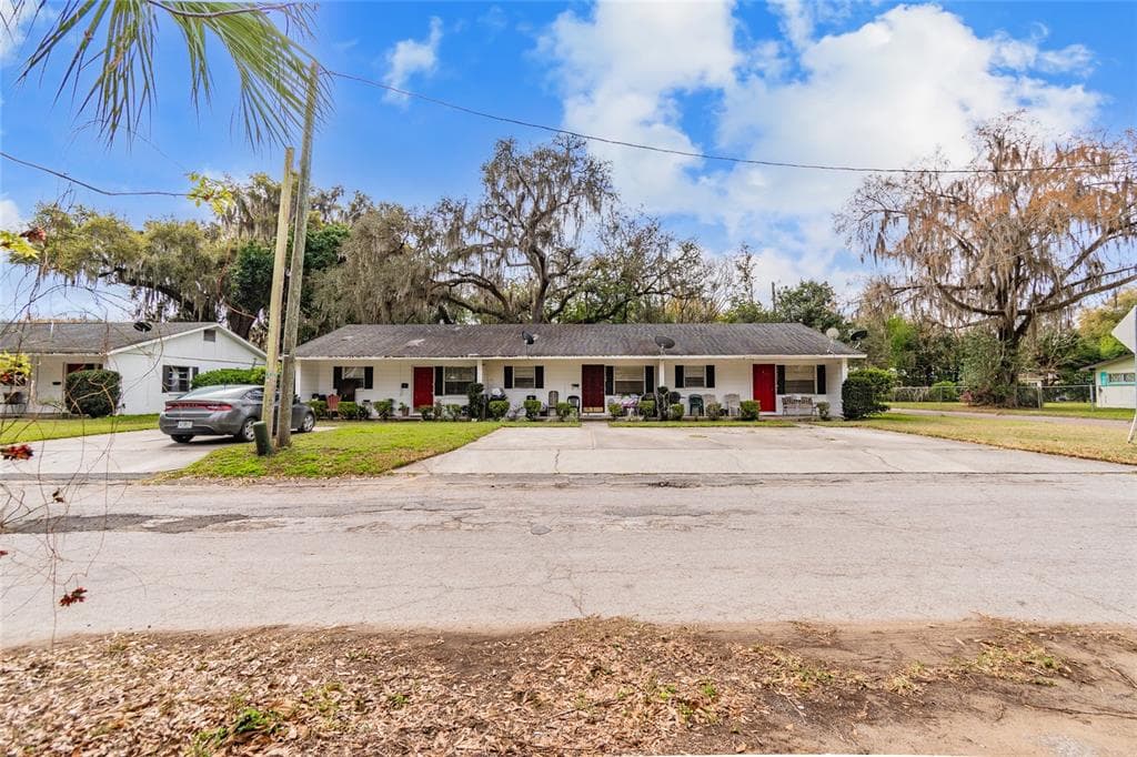 37732 MCMINN AVENUE DADE CITY, FL 33525