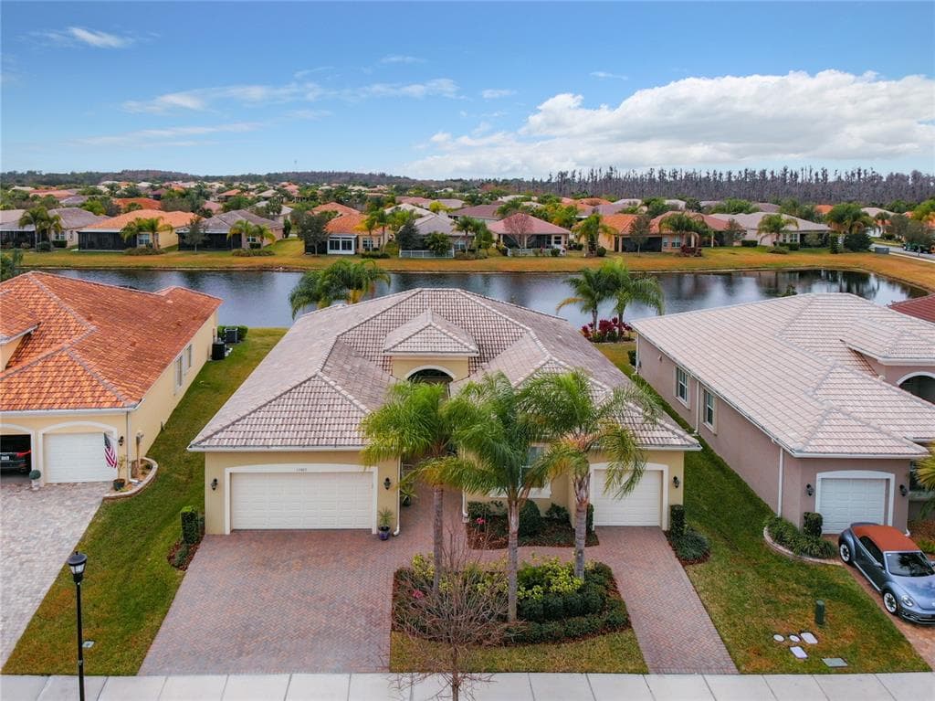 15905 CAPE CORAL DRIVE
