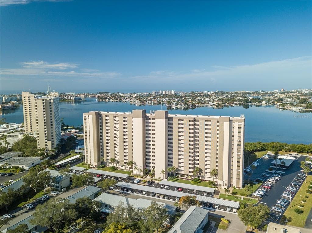 7050 SUNSET DRIVE S UNIT 914