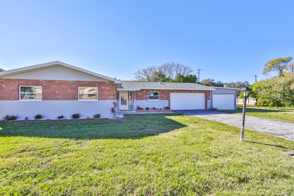 3400 AZALEA PLACE