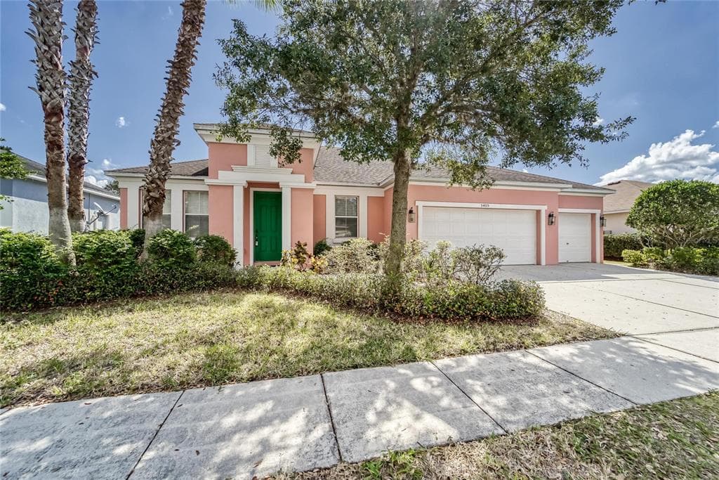 5405 HAMMOCK VIEW LANE APOLLO BEACH, FL 33572