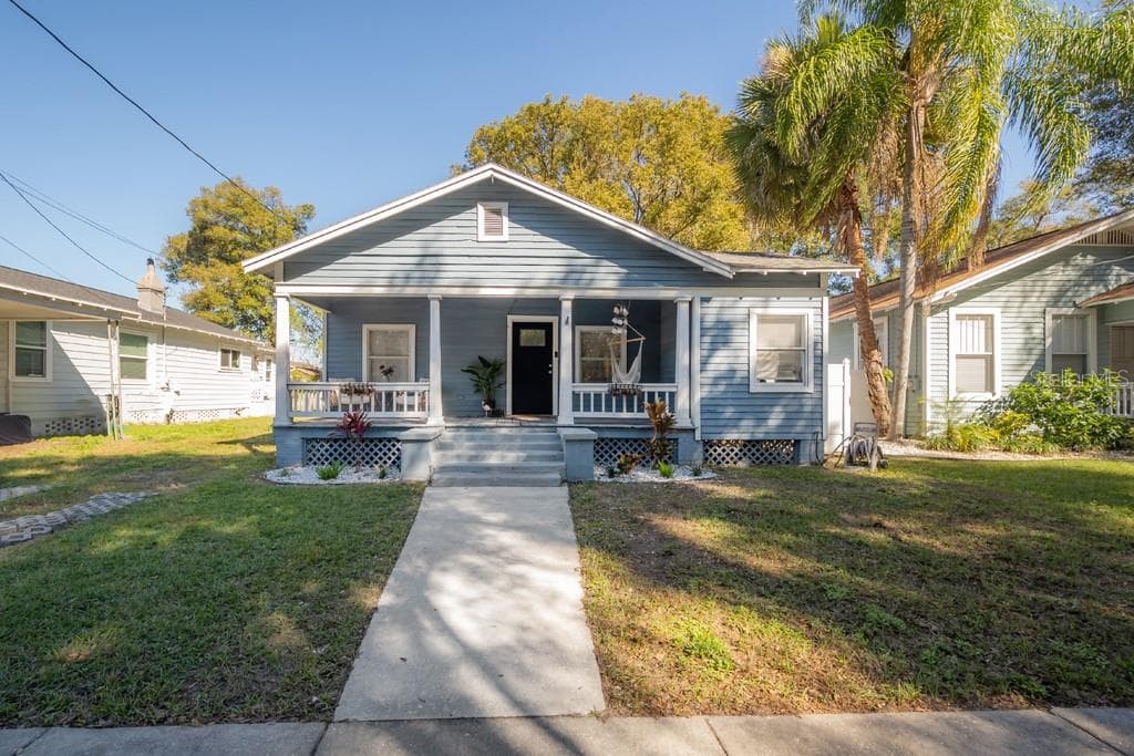 804 E GENESEE STREET TAMPA, FL 33603