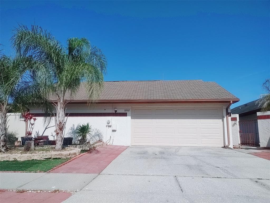 10907 LANDON LANE
