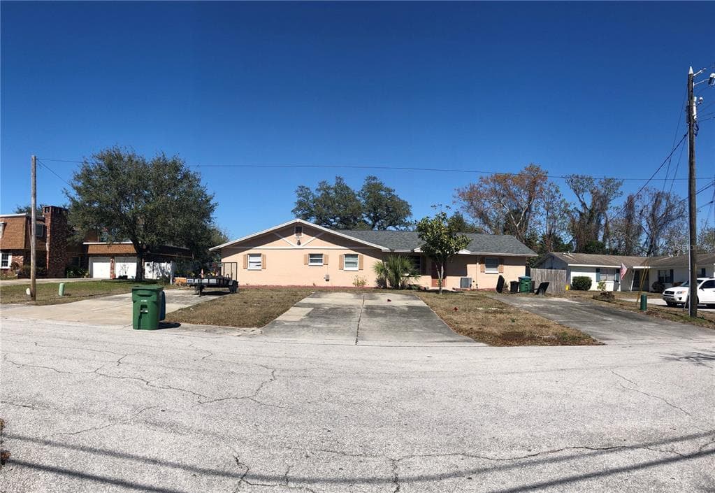 2684 SOUTH DRIVE