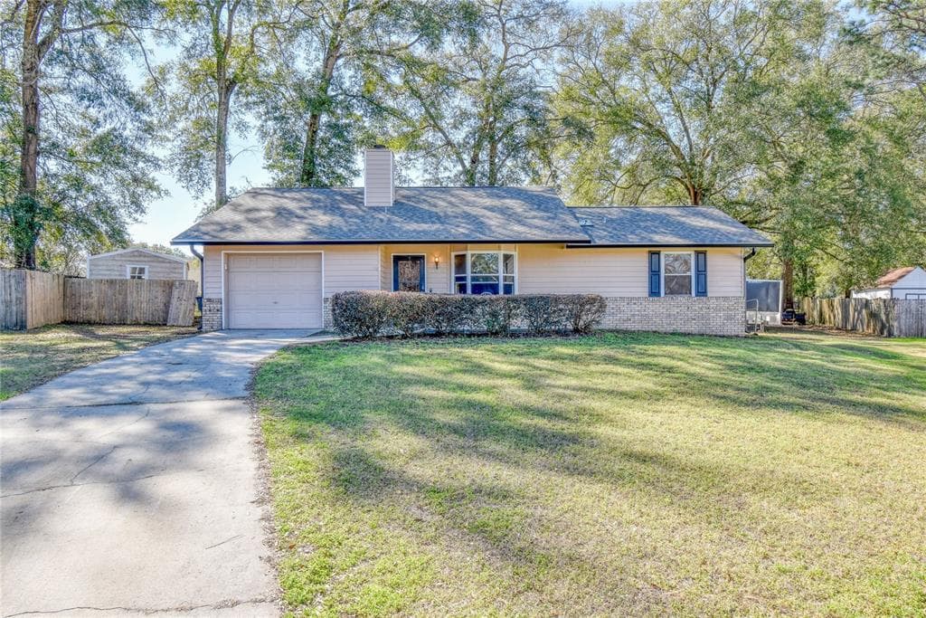 4746 NE 27TH COURT