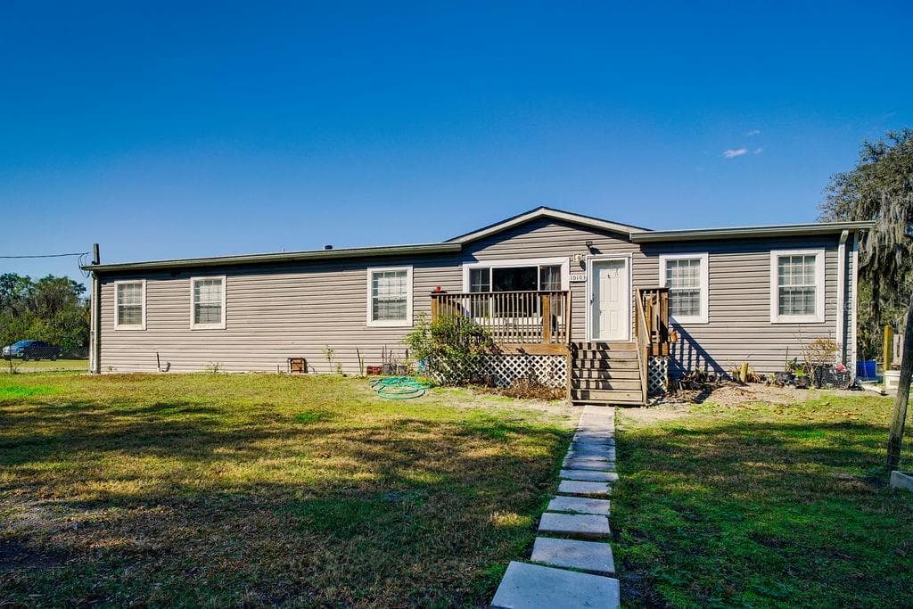 10103 VAN HORN LANE LITHIA, FL 33547