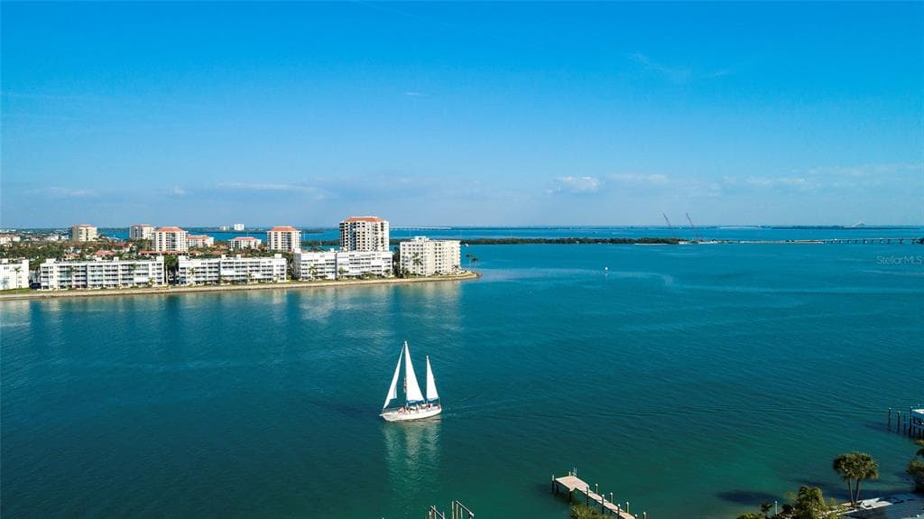 6093 BAHIA DEL MAR CIRCLE UNIT 373 ST PETERSBURG, FL 33715
