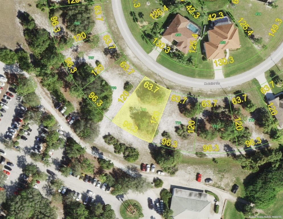 26 MEDALIST TERRACE ROTONDA WEST, FL 33947